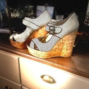 Saks Fifth Avenue Black and White Wedge Shoes